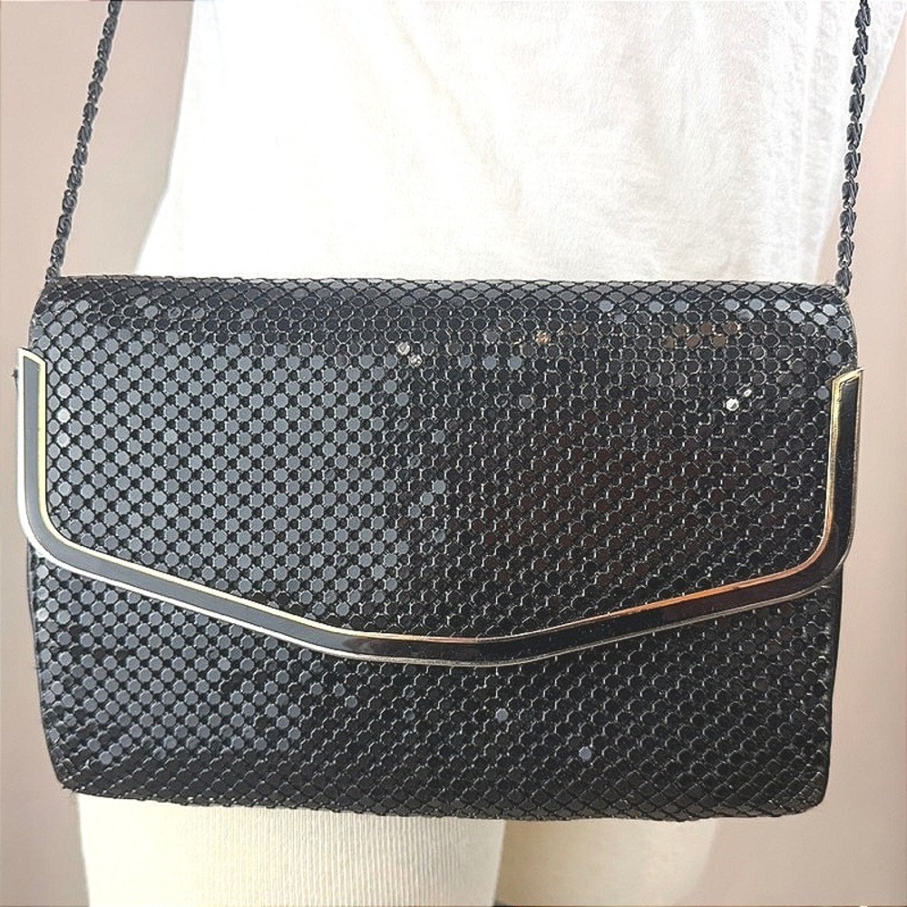 Vintage 60s Evening Metal Mesh Clutch Purse Chain Strap Black Gold Tone |9x6|